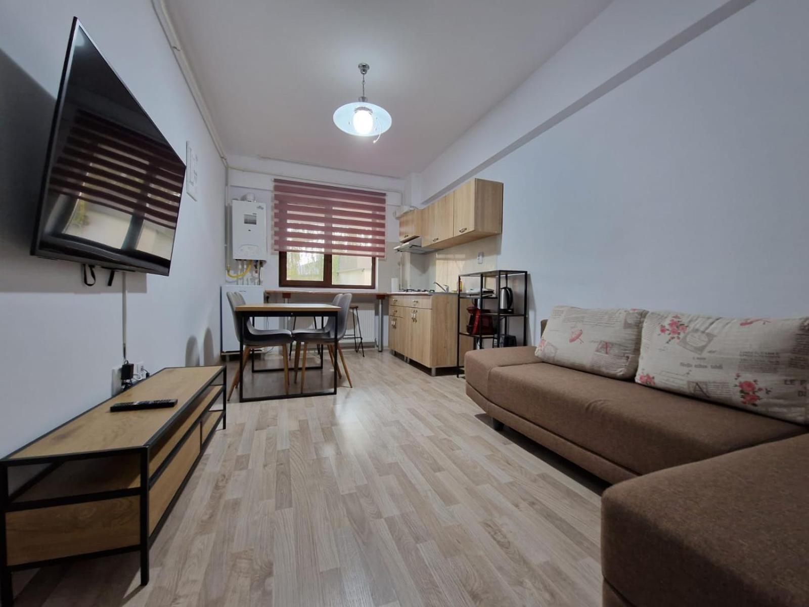 Cozy Apartment - Palas 雅西 外观 照片